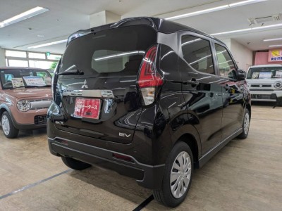 三菱 eKクロスEV 13枚目