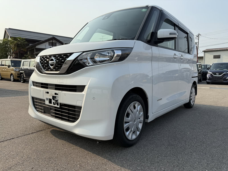 ニッサン ルークス 5枚目