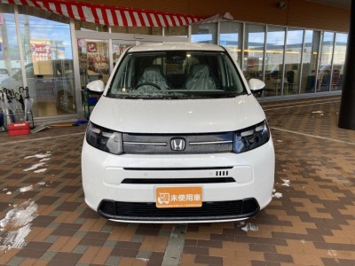 ホンダ フリード 3枚目