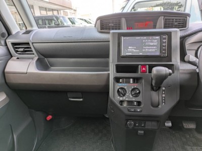 トヨタ ルーミー 24枚目