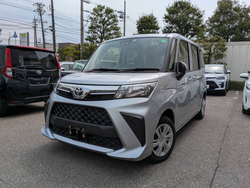 トヨタ ルーミー 4枚目