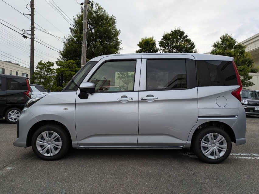 トヨタ ルーミー 7枚目