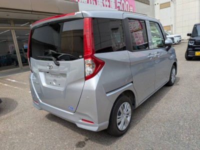 トヨタ ルーミー 9枚目