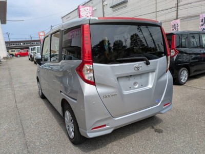 トヨタ ルーミー 10枚目