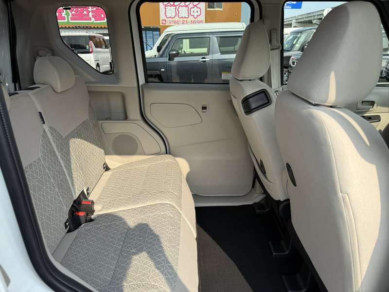 三菱 eKスペース 60枚目