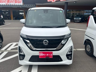 ニッサン ルークス 2枚目