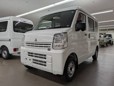 三菱 ミニキャブ 2枚目