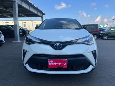 トヨタ C-HR 2枚目