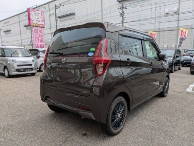 ニッサン デイズ 9枚目