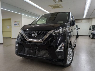 ニッサン デイズ 3枚目