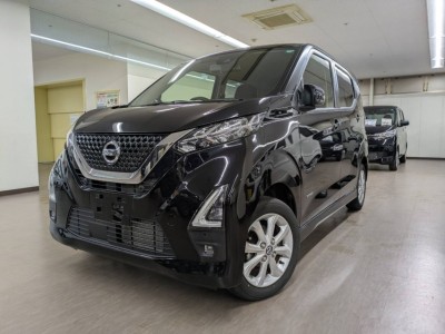 ニッサン デイズ 4枚目