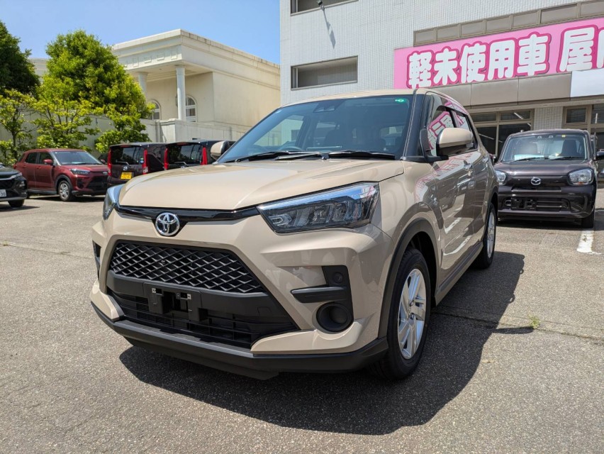 トヨタ ライズ 2枚目