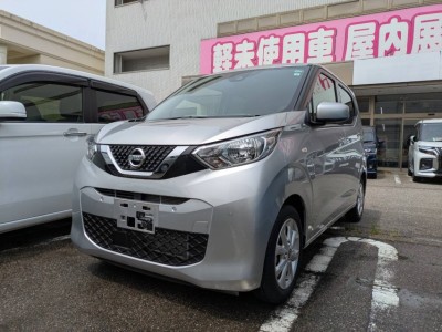 ニッサン デイズ 2枚目