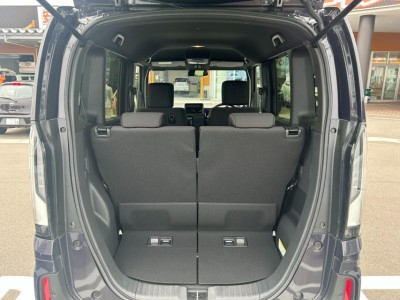 ホンダ N BOX 18枚目
