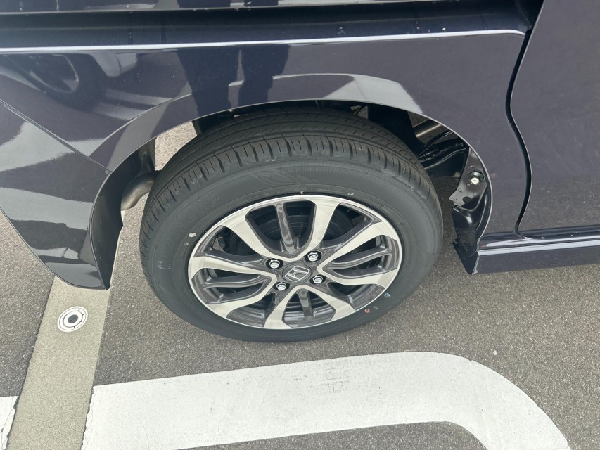 ホンダ N BOX 28枚目