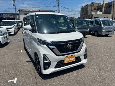 ニッサン ルークス 3枚目