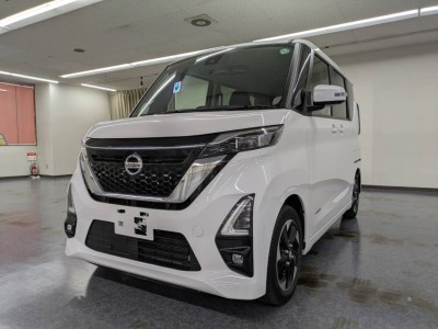 ニッサン ルークス 2枚目