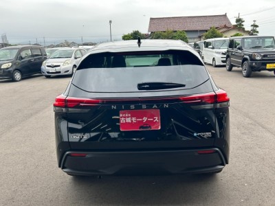 ニッサン ノート 8枚目