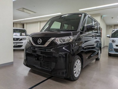 ニッサン ルークス 2枚目
