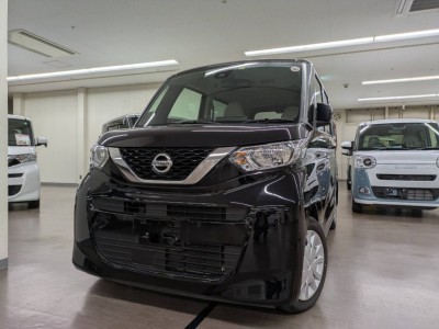 ニッサン ルークス 3枚目
