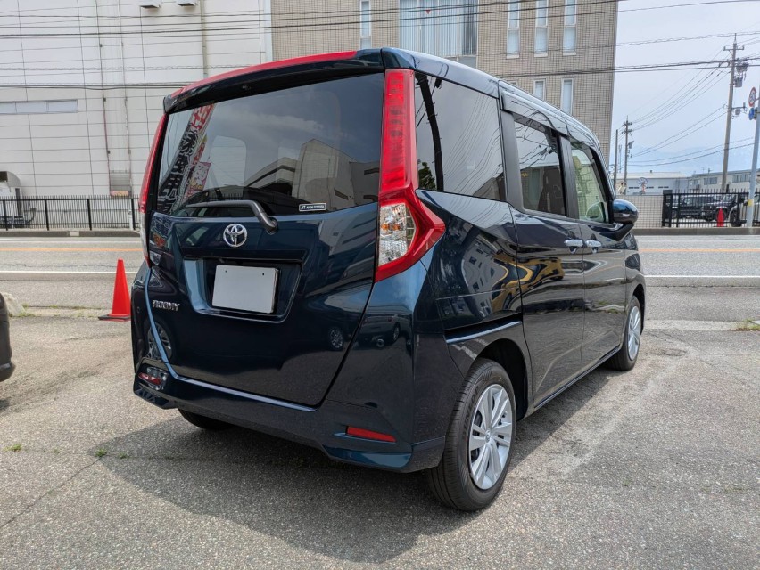 トヨタ ルーミー 9枚目