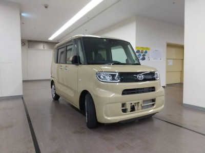 ダイハツ タント 5枚目