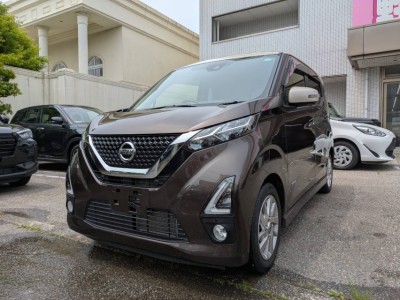 ニッサン デイズ 2枚目