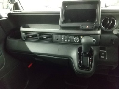 ホンダ N BOX 12枚目