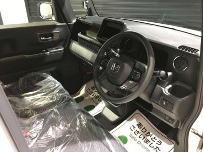 ホンダ N BOX 18枚目