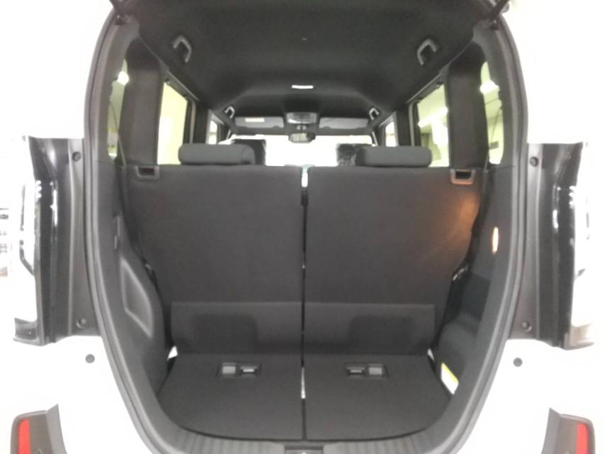 ホンダ N BOX 8枚目