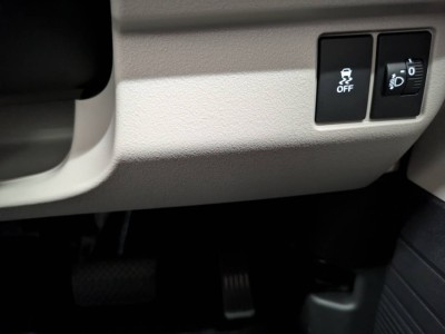 ホンダ N BOX 27枚目