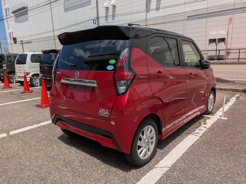 ニッサン デイズ 9枚目