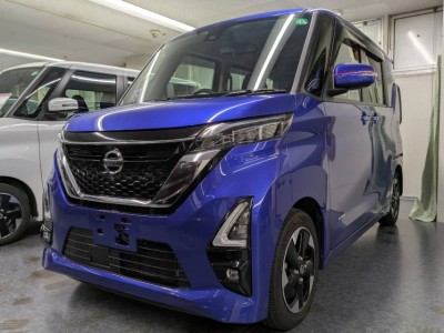 ニッサン ルークス