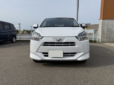 ダイハツ ミライース 2枚目
