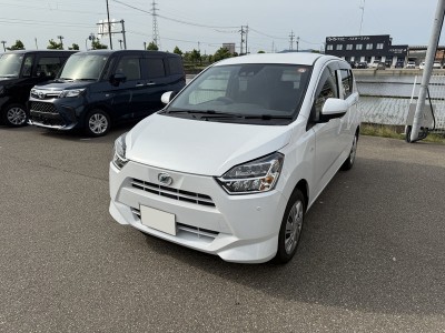 ダイハツ ミライース 7枚目