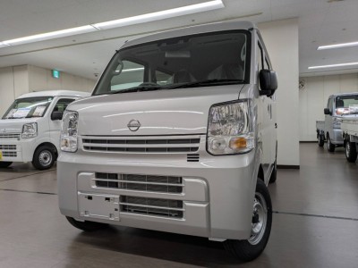ニッサン クリッパー 3枚目