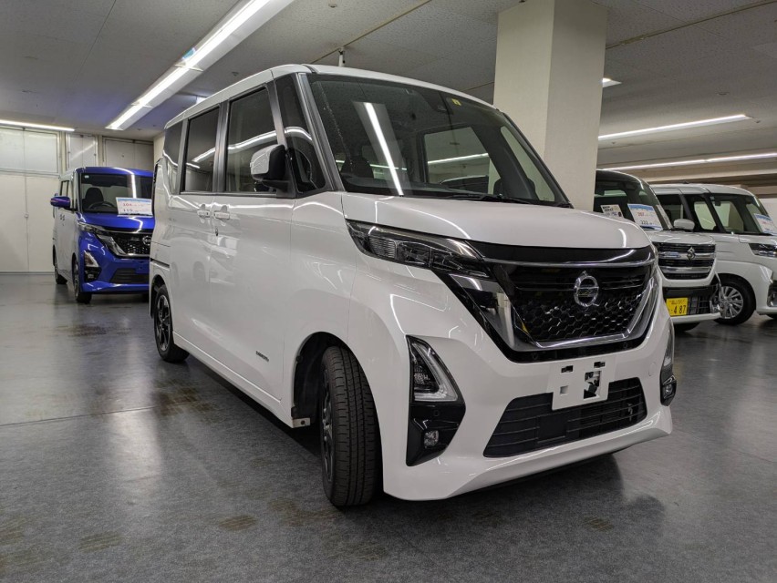 ニッサン ルークス 5枚目