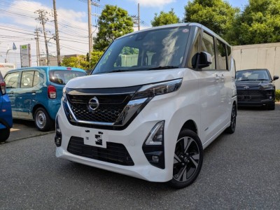 ニッサン ルークス 4枚目
