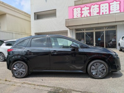 ニッサン ノート 6枚目