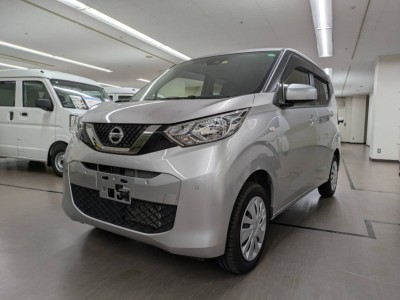 ニッサン デイズ 2枚目