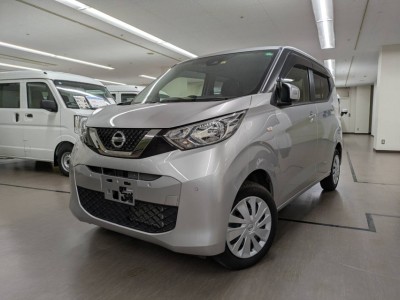 ニッサン デイズ 4枚目