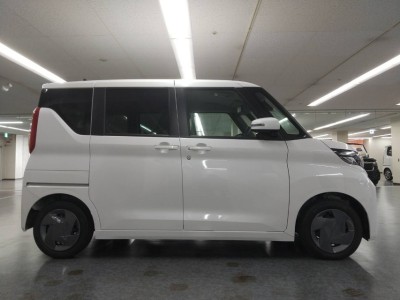 ニッサン ルークス 5枚目
