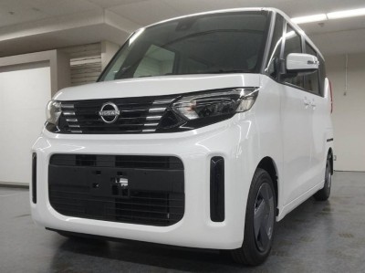 ニッサン ルークス
