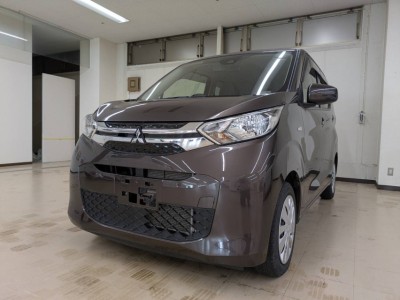 三菱 eKワゴン 2枚目