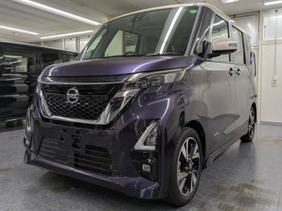 ニッサン ルークス