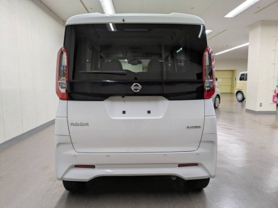 ニッサン ルークス 8枚目