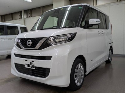 ニッサン ルークス