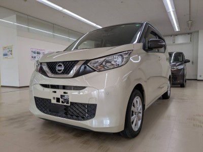ニッサン デイズ 2枚目