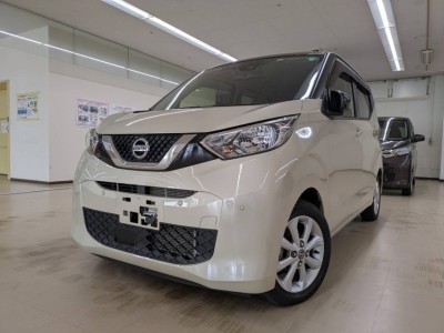 ニッサン デイズ 4枚目