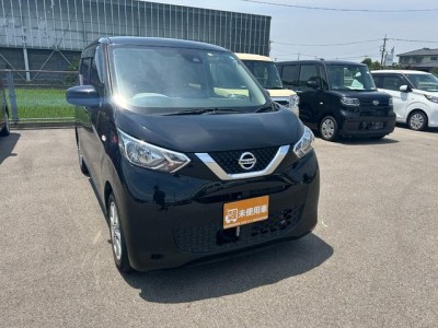 ニッサン ルークス 3枚目